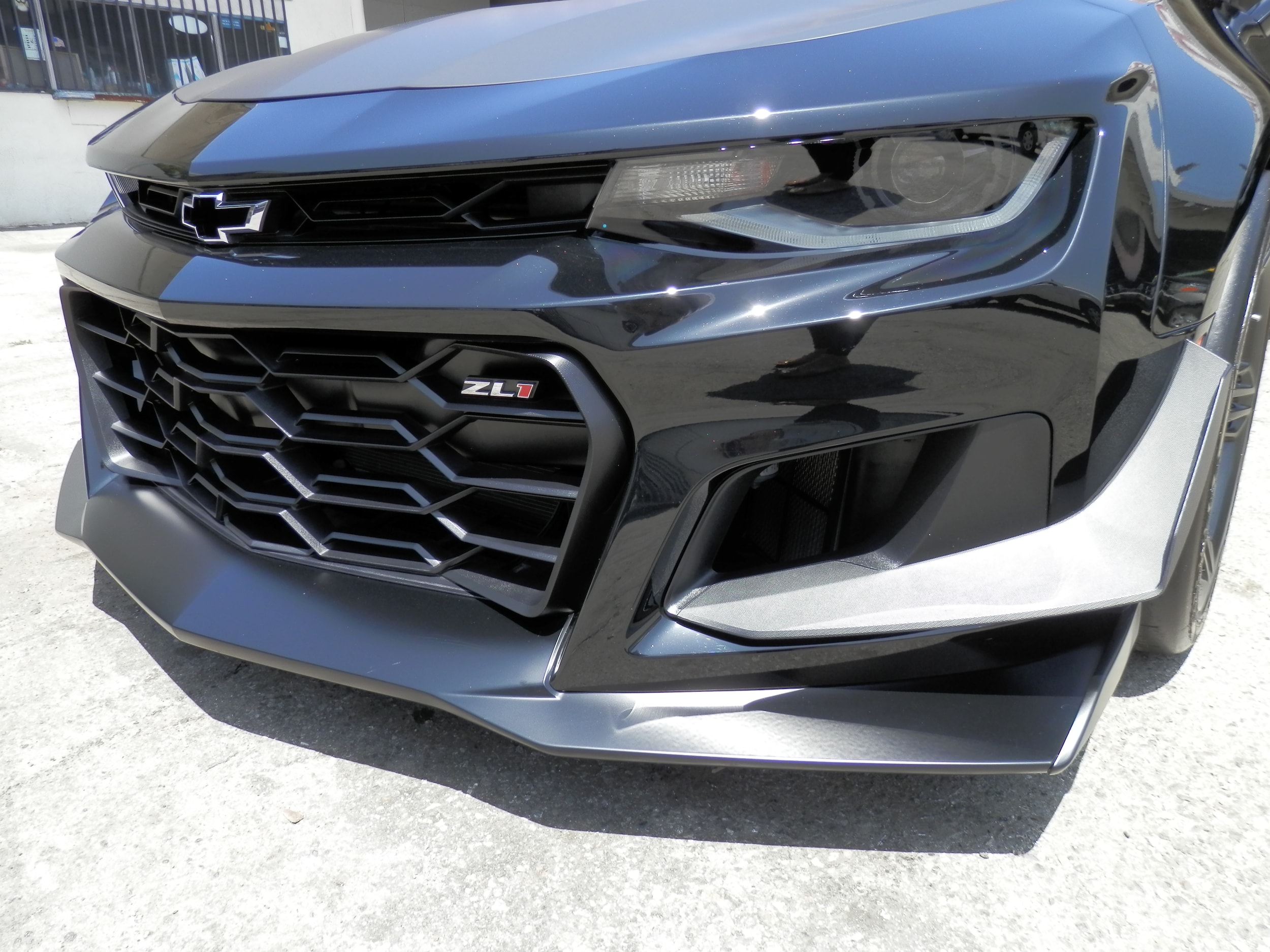 chevrolet camaro 2018 1G1FJ1R69J0157606 image chevrolet camaro 2018 1G1FJ1R69J0157606 image