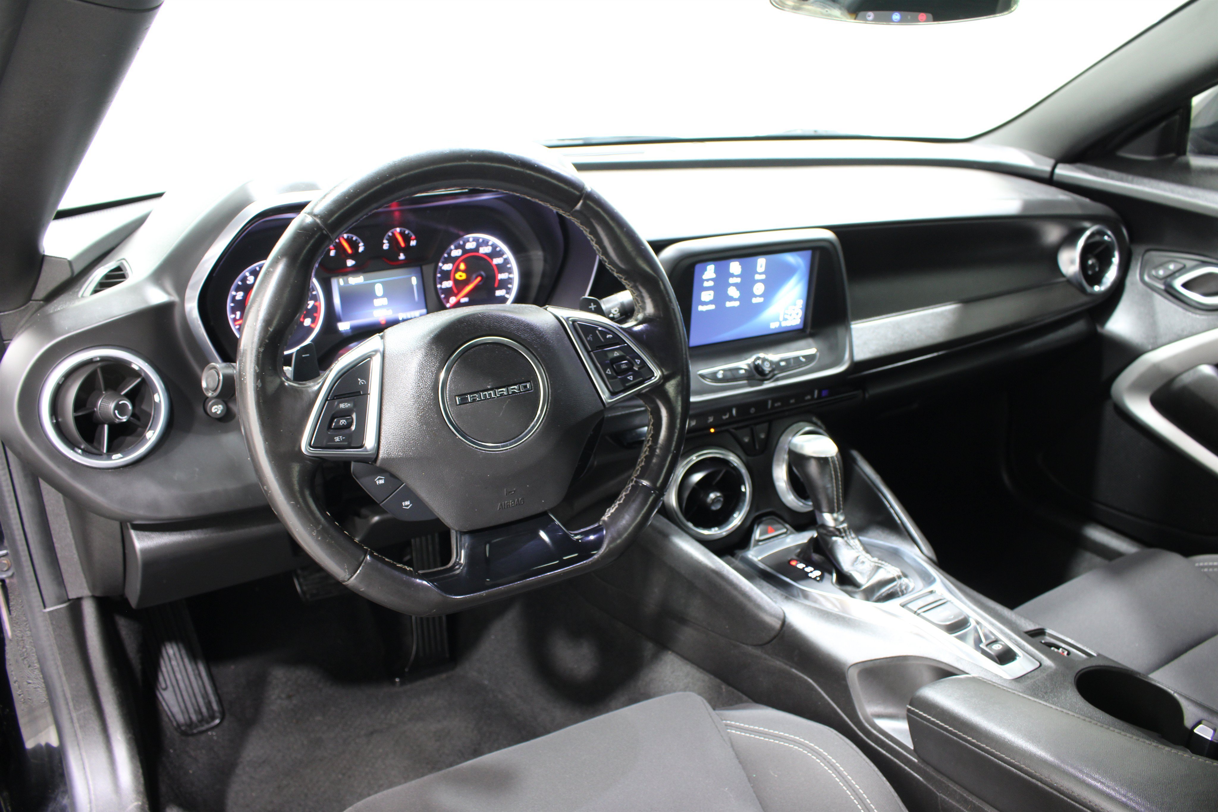 chevrolet camaro 2018 1G1FB3DS1J0116920 image chevrolet camaro 2018 1G1FB3DS1J0116920 image