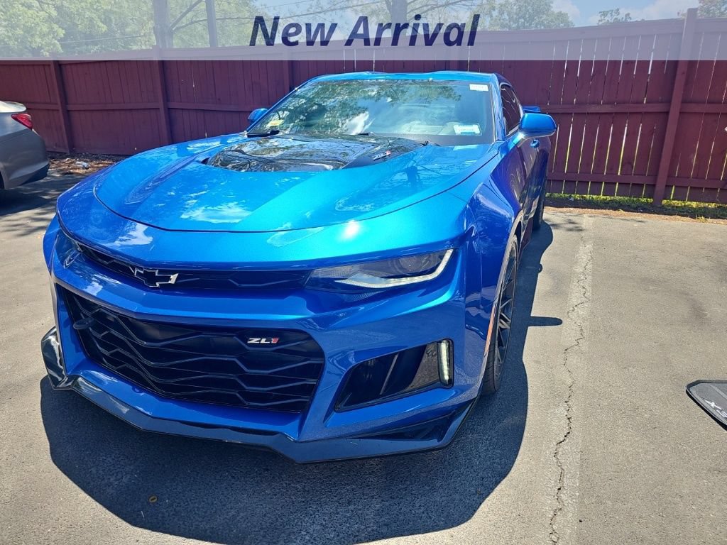 chevrolet camaro 2018 1G1FK1R65J0170379 image chevrolet camaro 2018 1G1FK1R65J0170379 image