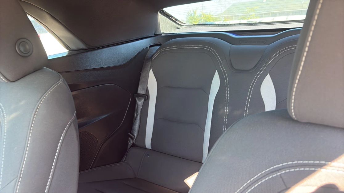 chevrolet camaro 2018 1G1FB3DS3J0115333 image chevrolet camaro 2018 1G1FB3DS3J0115333 image