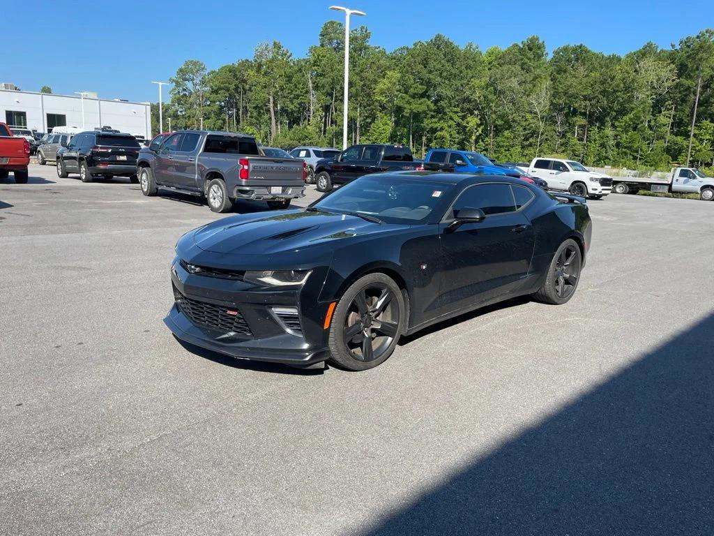 chevrolet camaro 2018 1G1FE1R72J0190766 image chevrolet camaro 2018 1G1FE1R72J0190766 image