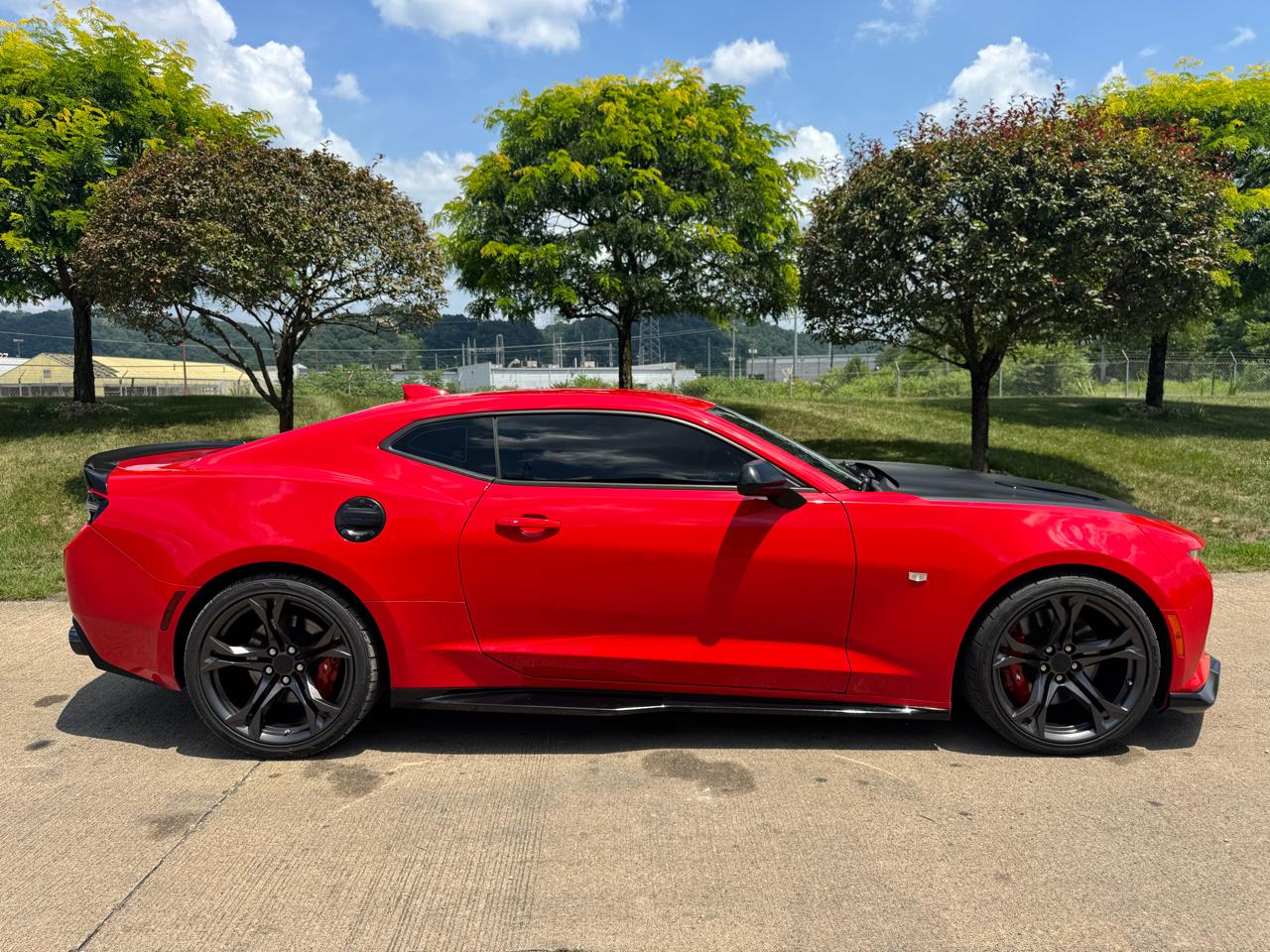 chevrolet camaro 2018 1G1FE1R72J0152535 image chevrolet camaro 2018 1G1FE1R72J0152535 image
