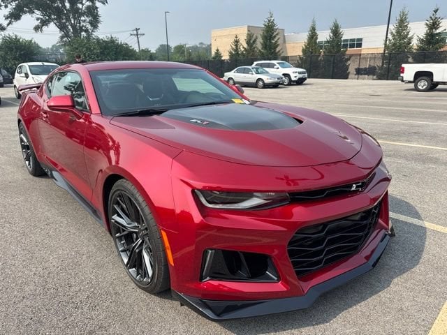 chevrolet camaro 2018 1G1FK1R68J0140910 image chevrolet camaro 2018 1G1FK1R68J0140910 image