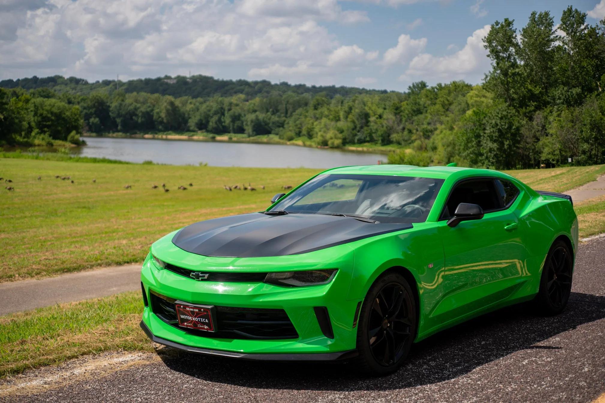 chevrolet camaro 2017 1G1FC1RS9H0203808 image chevrolet camaro 2017 1G1FC1RS9H0203808 image