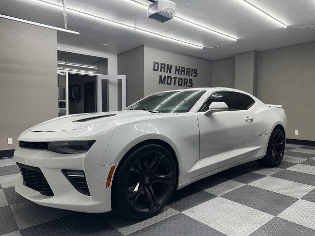 chevrolet camaro 2017 1G1FE1R79H0209422 image chevrolet camaro 2017 1G1FE1R79H0209422 image