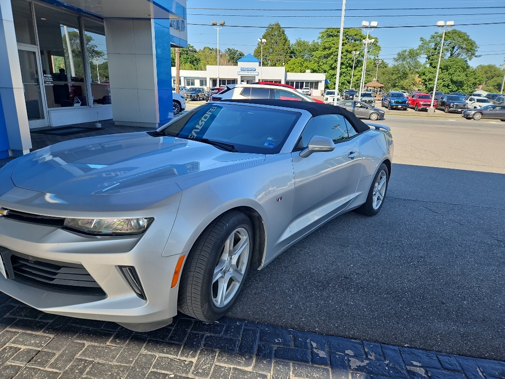 chevrolet camaro 2017 1G1FB3DX6H0167450 image chevrolet camaro 2017 1G1FB3DX6H0167450 image