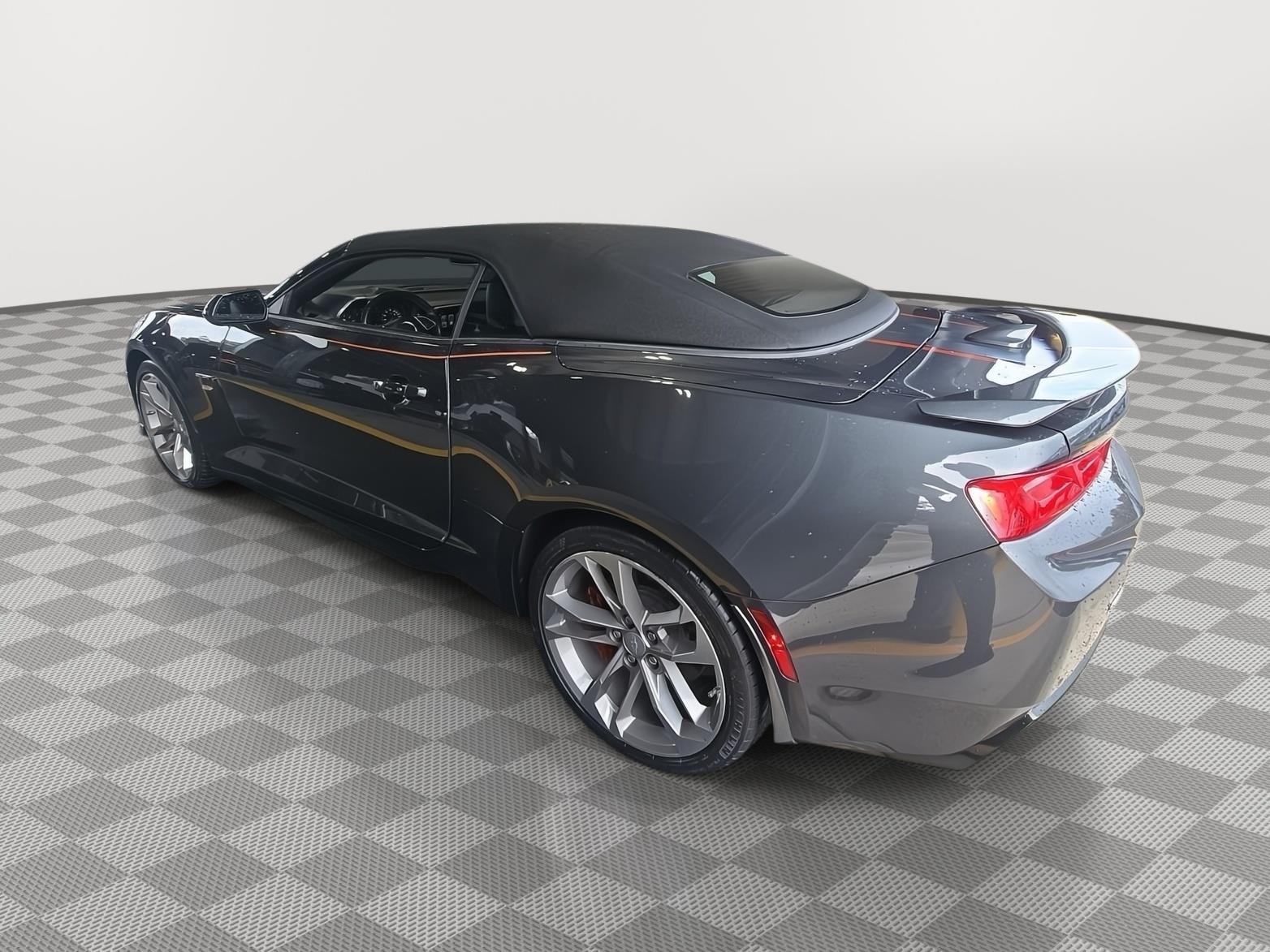 chevrolet camaro 2017 1G1FH3D75H0138293 image chevrolet camaro 2017 1G1FH3D75H0138293 image