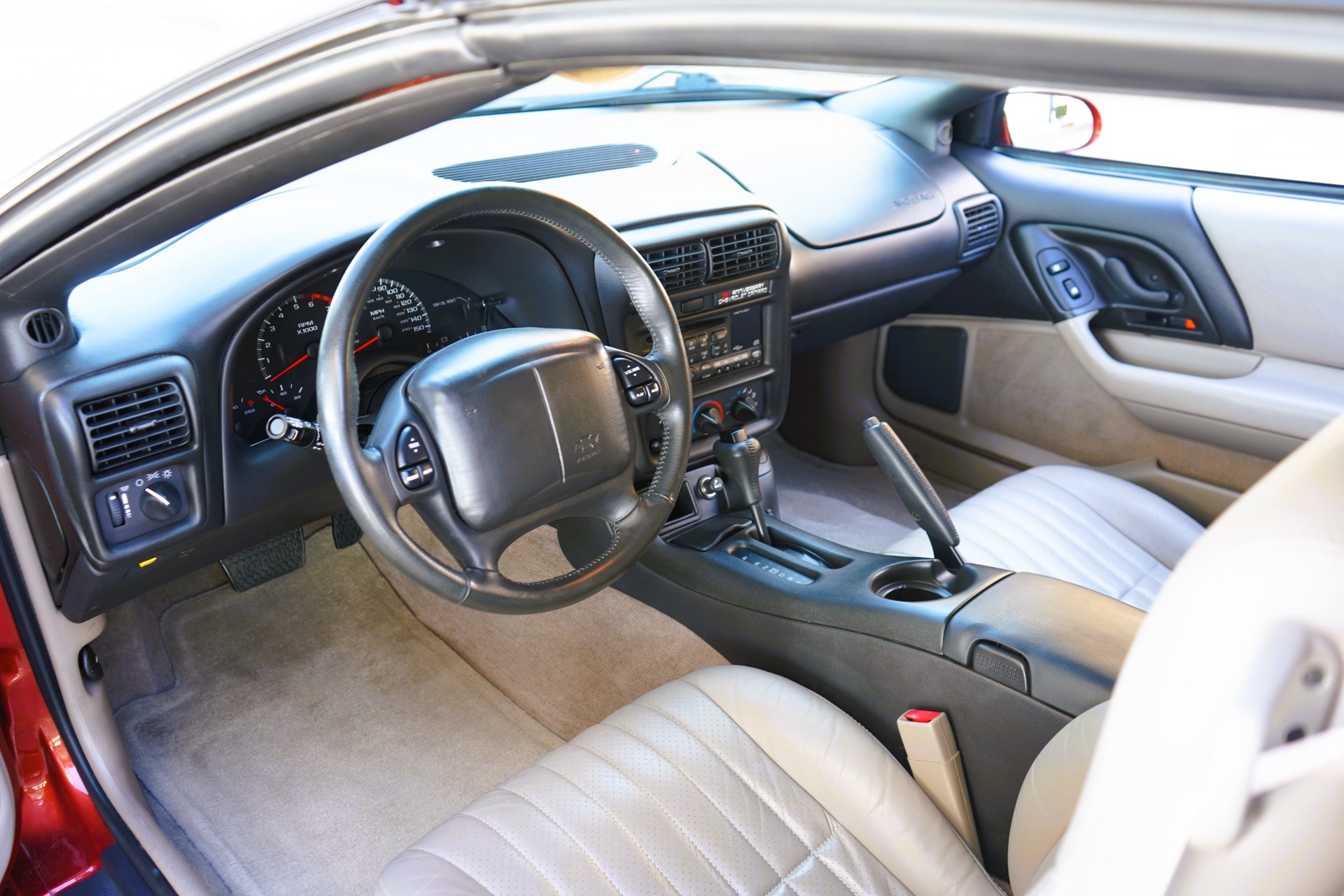 chevrolet camaro 2002 2G1FP22G722144750 image chevrolet camaro 2002 2G1FP22G722144750 image
