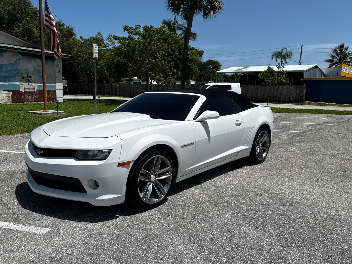 chevrolet camaro 2014 2G1FB3D35E9140562 image chevrolet camaro 2014 2G1FB3D35E9140562 image