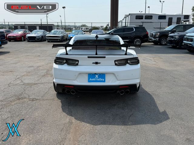 chevrolet camaro 2022 1G1FE1R78N0123367 image chevrolet camaro 2022 1G1FE1R78N0123367 image