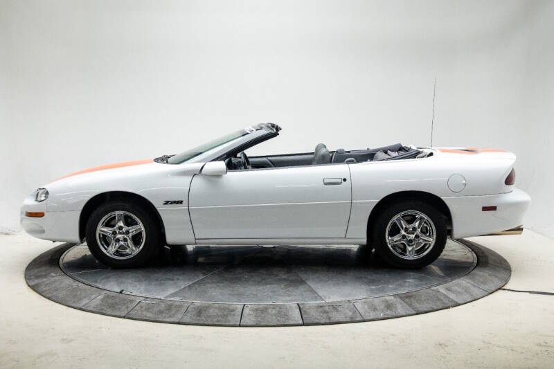 chevrolet camaro 1999 2G1FP32G0X2138947 image chevrolet camaro 1999 2G1FP32G0X2138947 image