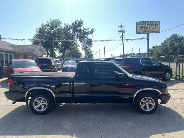 chevrolet s-10 2002 1GCCS19WX28236423 image chevrolet s-10 2002 1GCCS19WX28236423 image