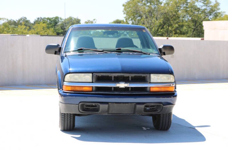chevrolet s-10 2003 1GCCS14H738205740 image chevrolet s-10 2003 1GCCS14H738205740 image