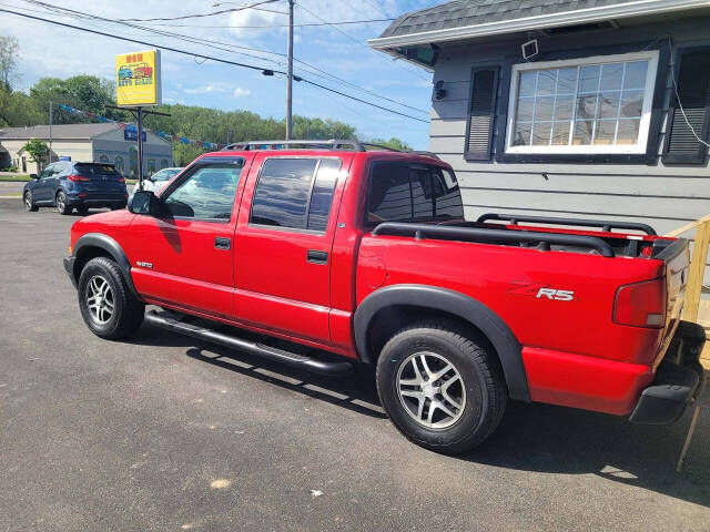 chevrolet s-10 2003 1GCDT13X03K159858 image chevrolet s-10 2003 1GCDT13X03K159858 image