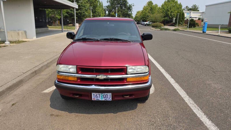 chevrolet s-10 2001 1GCDT13W61K252324 image chevrolet s-10 2001 1GCDT13W61K252324 image