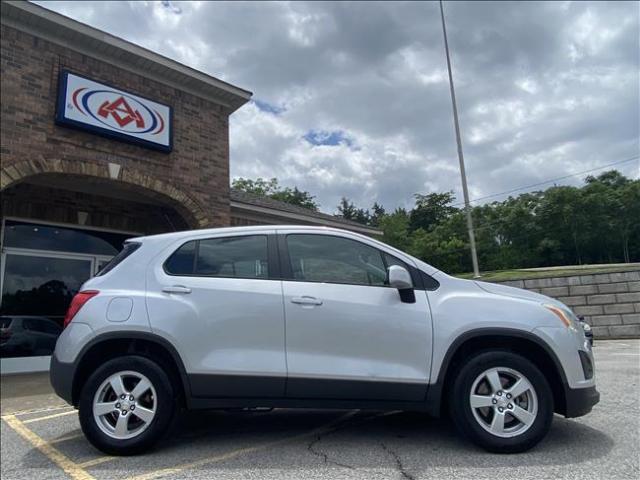 chevrolet trax 2016 3GNCJNSB3GL225684 image chevrolet trax 2016 3GNCJNSB3GL225684 image