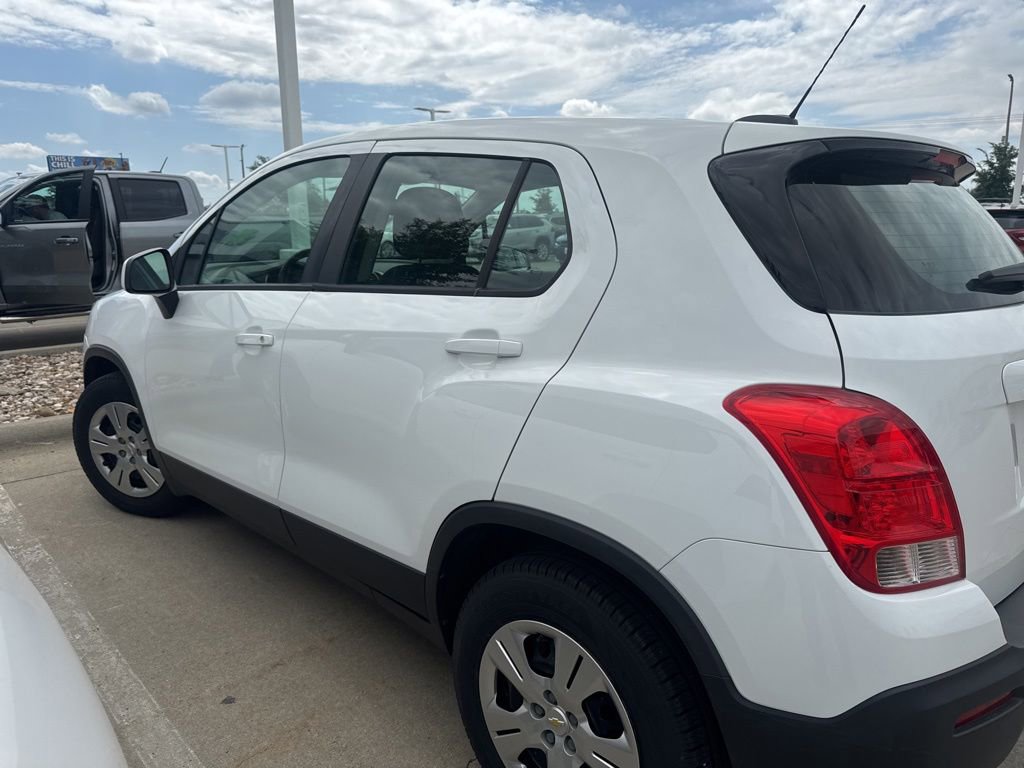 chevrolet trax 2016 KL7CJKSB4GB515857 image chevrolet trax 2016 KL7CJKSB4GB515857 image