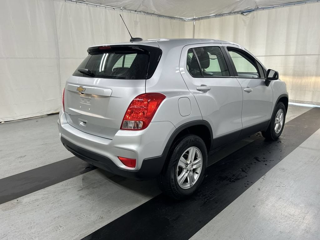 chevrolet trax 2018 KL7CJNSB6JB719889 image chevrolet trax 2018 KL7CJNSB6JB719889 image