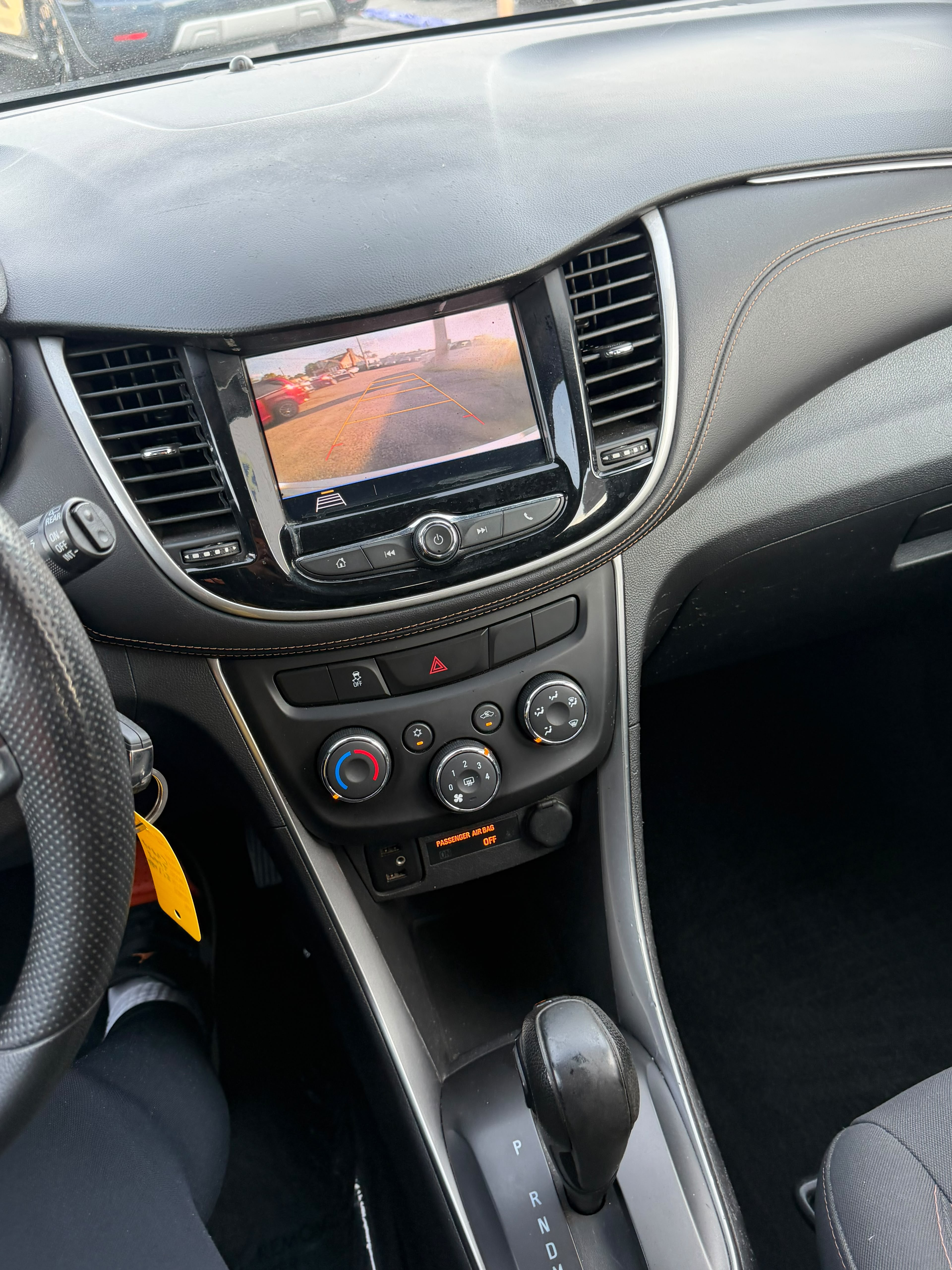 chevrolet trax 2018 KL7CJKSB9JB612530 image chevrolet trax 2018 KL7CJKSB9JB612530 image
