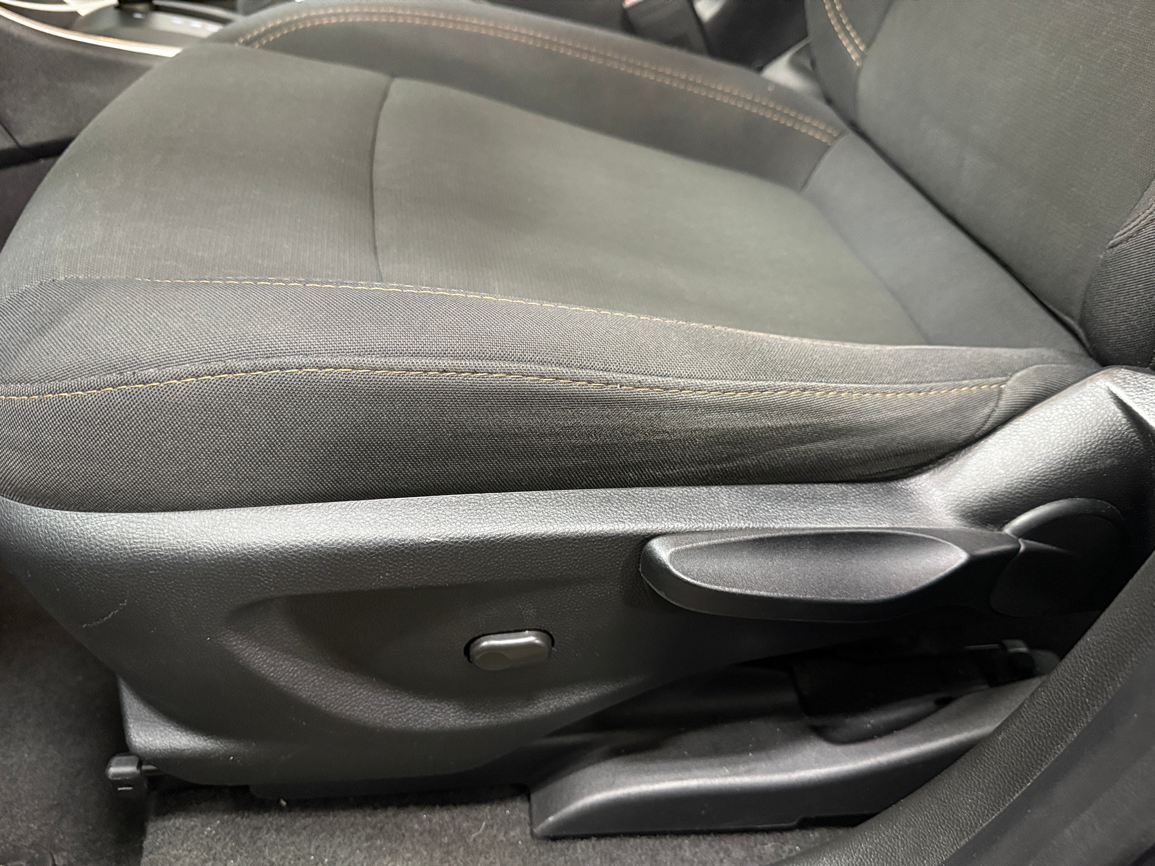 chevrolet trax 2018 3GNCJKSB9JL383937 image