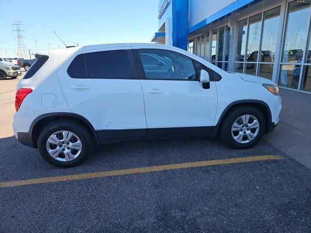 chevrolet trax 2018 KL7CJKSB9JB600829 image chevrolet trax 2018 KL7CJKSB9JB600829 image