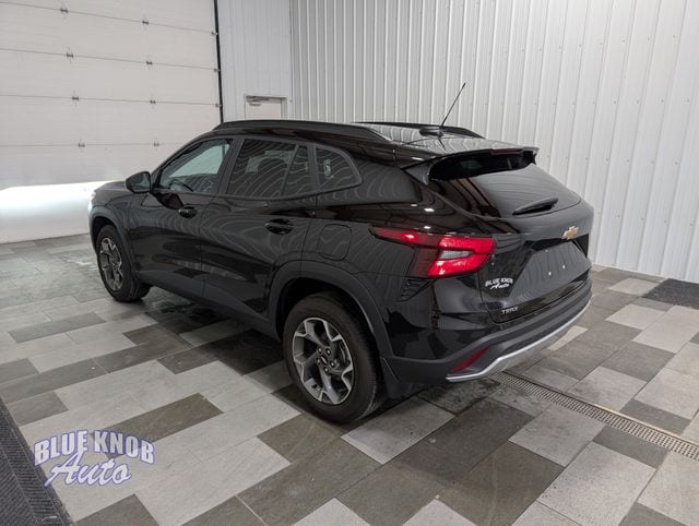 chevrolet trax 2026 KL77LHEP7TC037296 image chevrolet trax 2026 KL77LHEP7TC037296 image