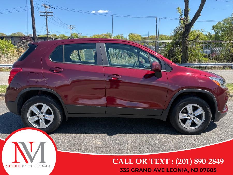 chevrolet trax 2017 3GNCJNSB8HL276311 image chevrolet trax 2017 3GNCJNSB8HL276311 image