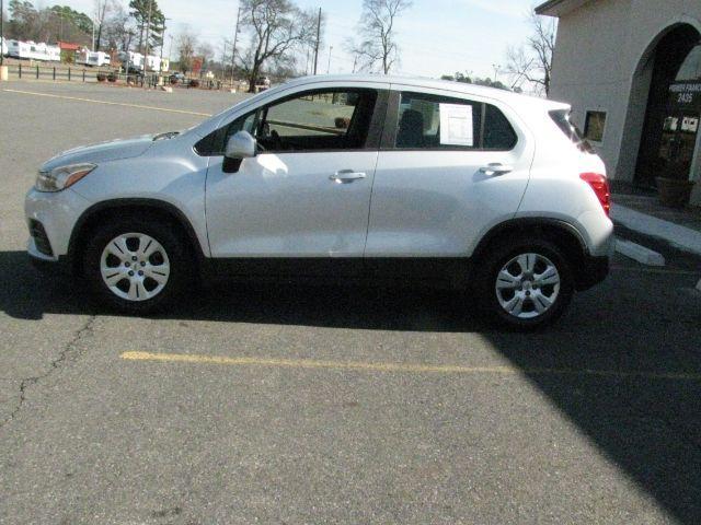 chevrolet trax 2017 3GNCJKSB9HL227147 image chevrolet trax 2017 3GNCJKSB9HL227147 image