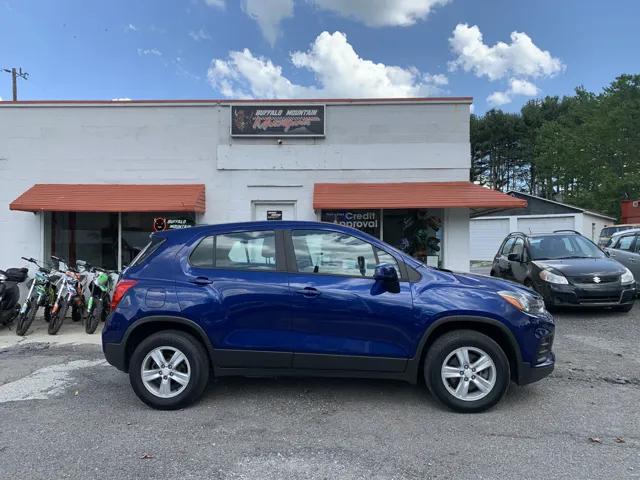 chevrolet trax 2017 3GNCJNSB5HL186050 image chevrolet trax 2017 3GNCJNSB5HL186050 image