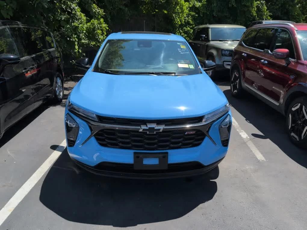 chevrolet trax 2024 KL77LGE28RC023317 image chevrolet trax 2024 KL77LGE28RC023317 image