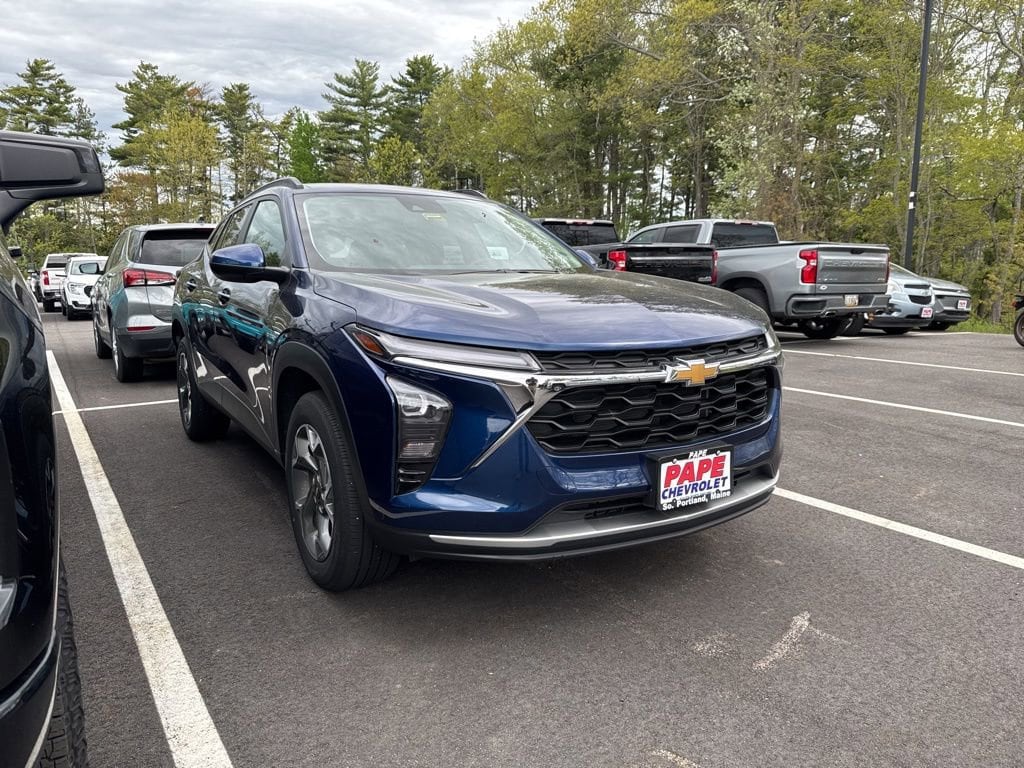 chevrolet trax 2024 KL77LHE27RC011892 image chevrolet trax 2024 KL77LHE27RC011892 image