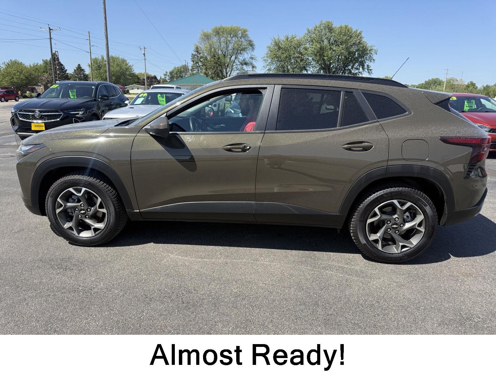 chevrolet trax 2024 KL77LHE21RC039591 image chevrolet trax 2024 KL77LHE21RC039591 image