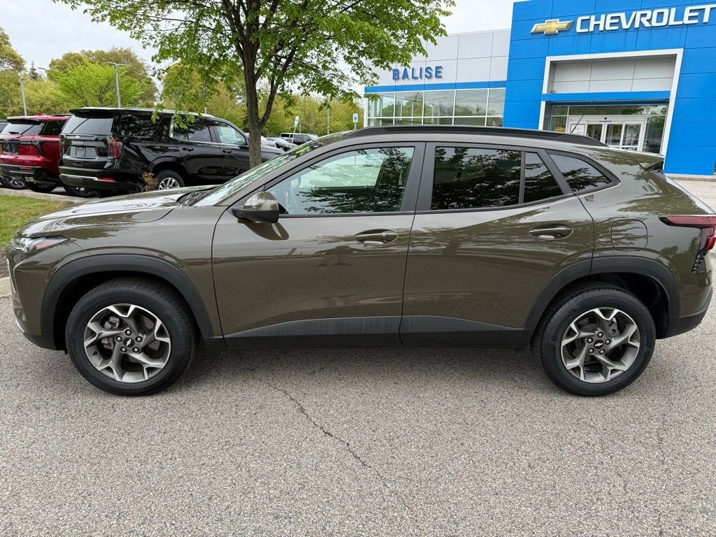 chevrolet trax 2024 KL77LHE29RC002482 image chevrolet trax 2024 KL77LHE29RC002482 image
