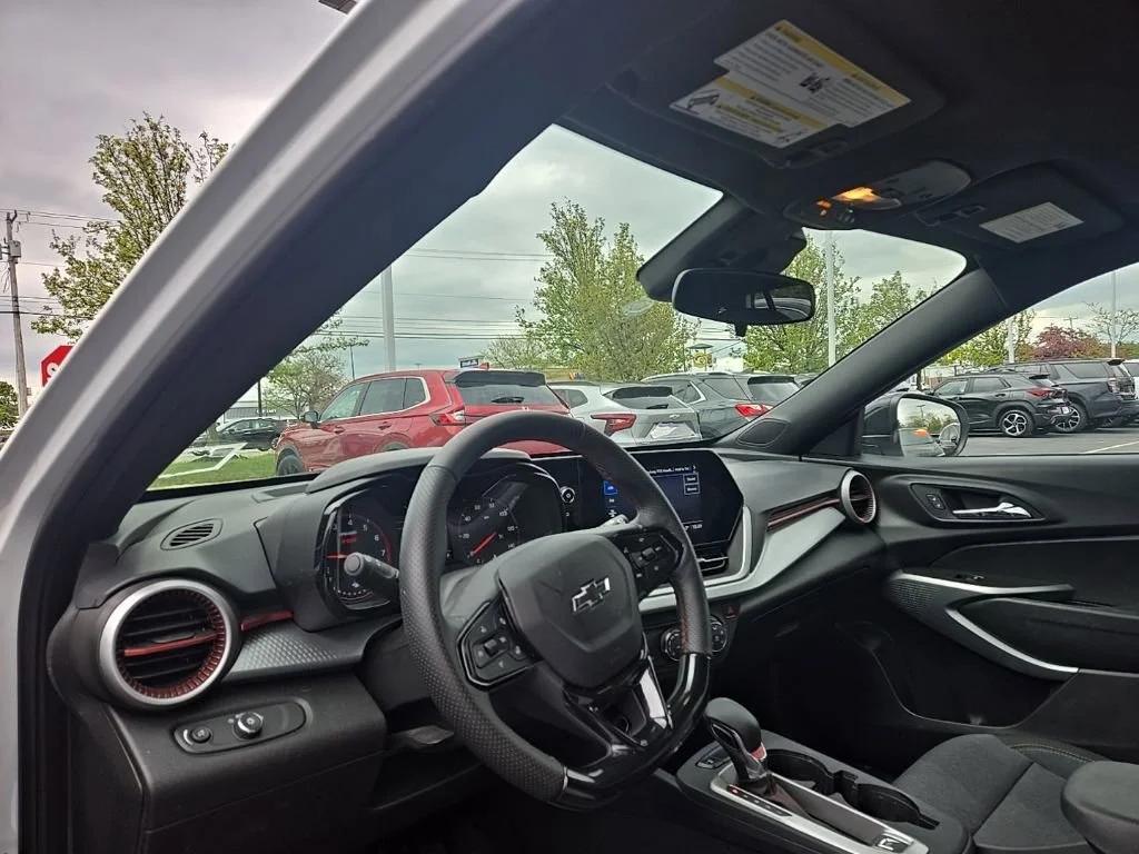 chevrolet trax 2024 KL77LGE22RC224839 image chevrolet trax 2024 KL77LGE22RC224839 image