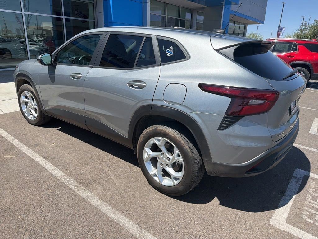 chevrolet trax 2024 KL77LFE23RC057031 image chevrolet trax 2024 KL77LFE23RC057031 image