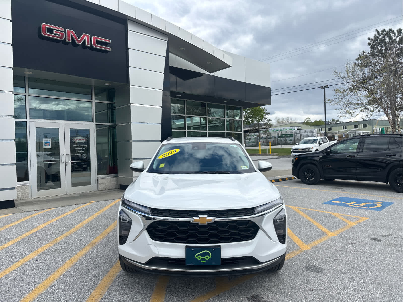 chevrolet trax 2024 KL77LHE29RC011733 image chevrolet trax 2024 KL77LHE29RC011733 image