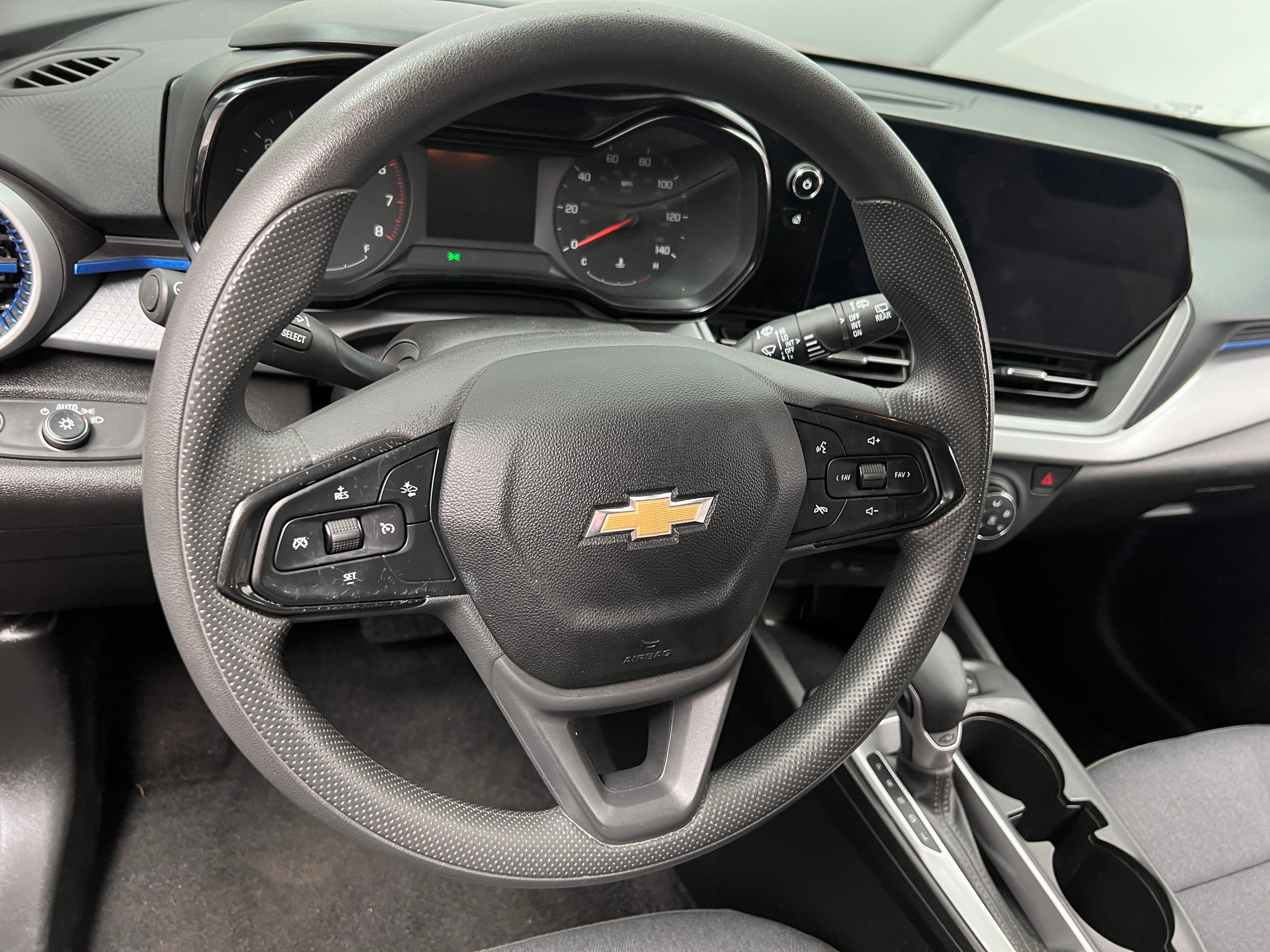 chevrolet trax 2024 KL77LFE25RC153694 image chevrolet trax 2024 KL77LFE25RC153694 image