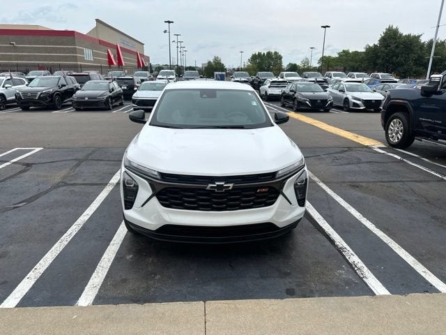 chevrolet trax 2024 KL77LGE21RC032330 image chevrolet trax 2024 KL77LGE21RC032330 image