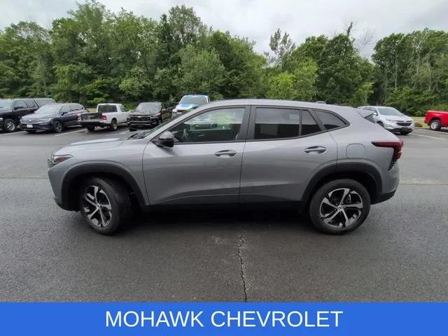 chevrolet trax 2024 KL77LGE27RC101988 image chevrolet trax 2024 KL77LGE27RC101988 image