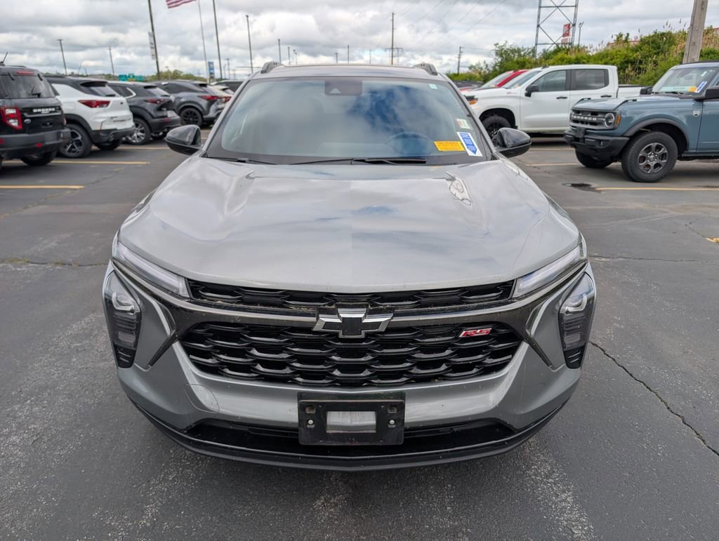 chevrolet trax 2024 KL77LJE2XRC011330 image chevrolet trax 2024 KL77LJE2XRC011330 image
