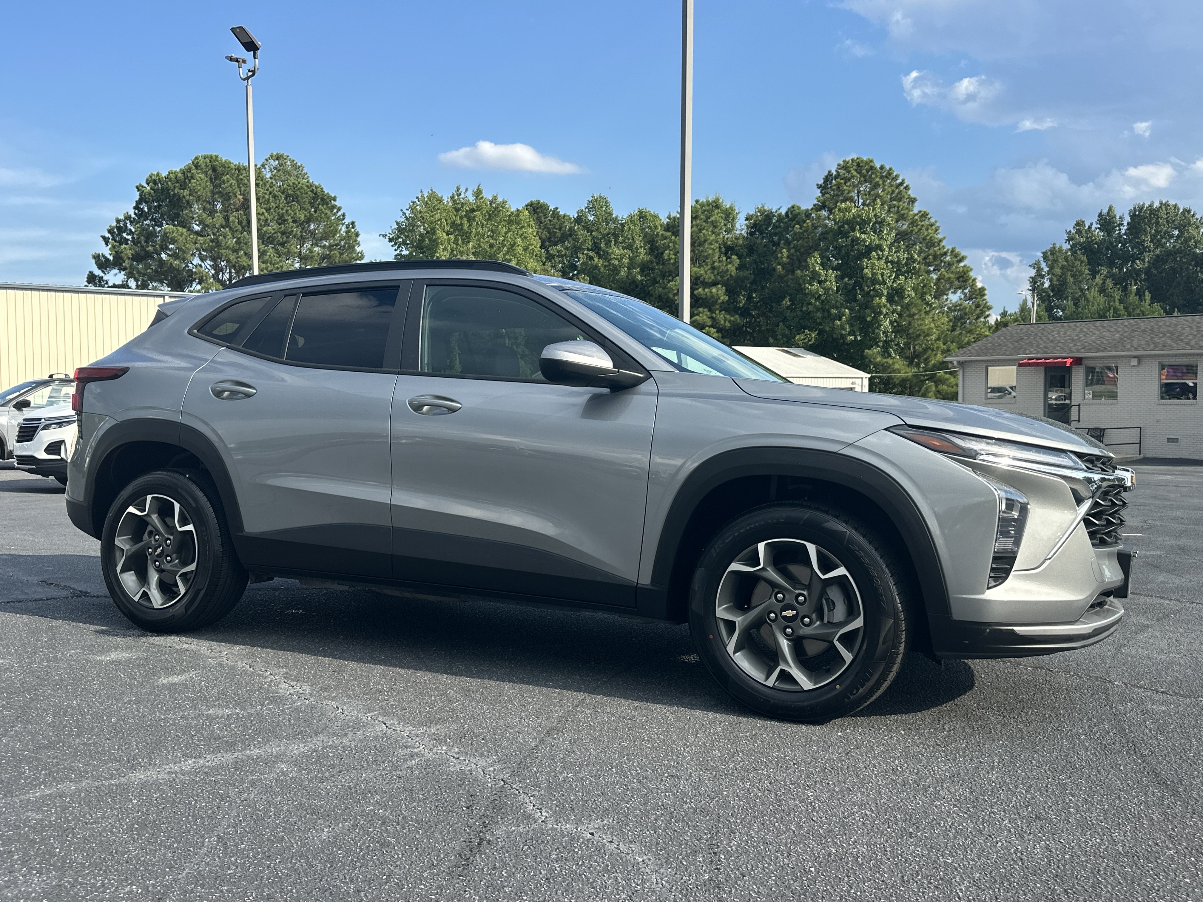 chevrolet trax 2024 KL77LHE25RC229622 image chevrolet trax 2024 KL77LHE25RC229622 image