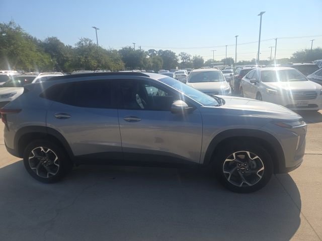 chevrolet trax 2024 KL77LHE27RC211459 image chevrolet trax 2024 KL77LHE27RC211459 image