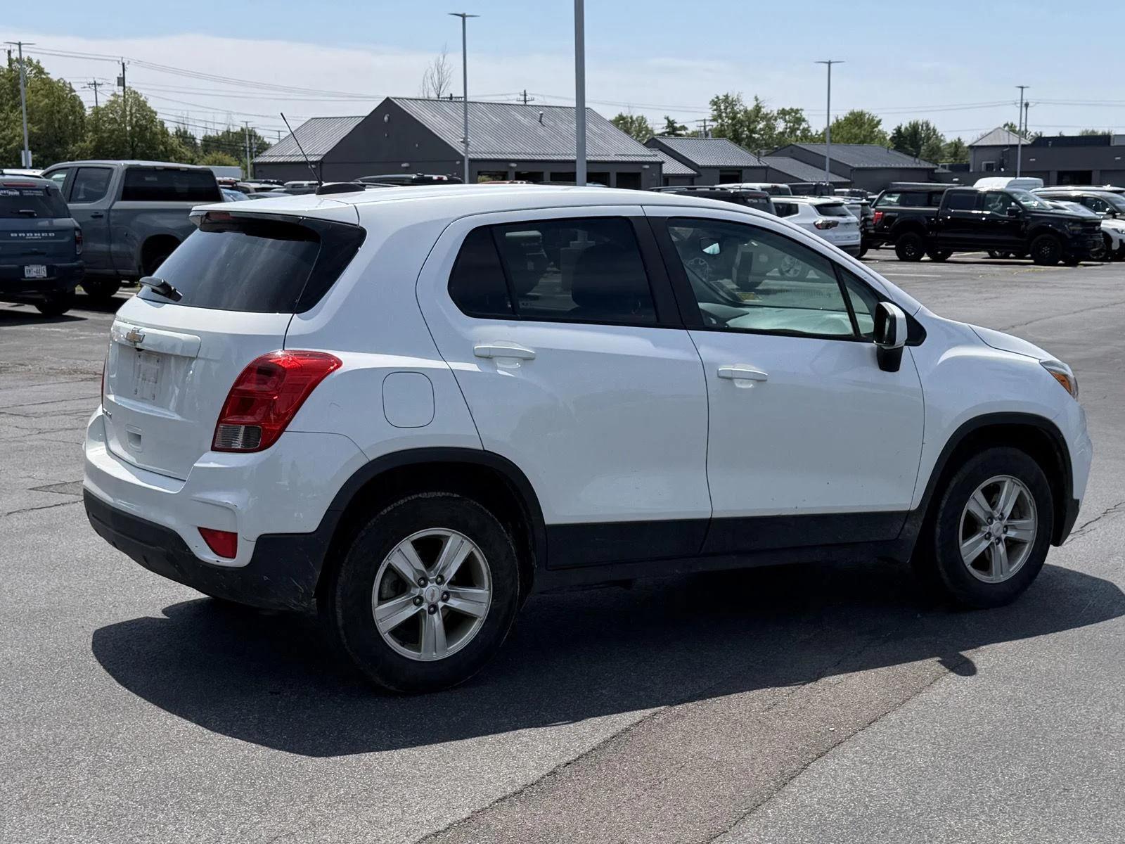 chevrolet trax 2020 KL7CJNSB2LB060972 image chevrolet trax 2020 KL7CJNSB2LB060972 image