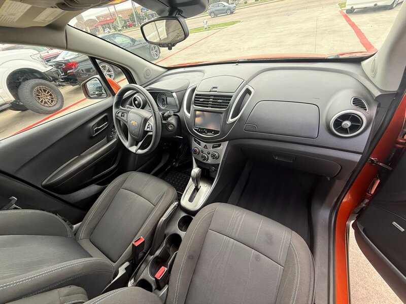 chevrolet trax 2015 KL7CJLSB5FB103127 image chevrolet trax 2015 KL7CJLSB5FB103127 image