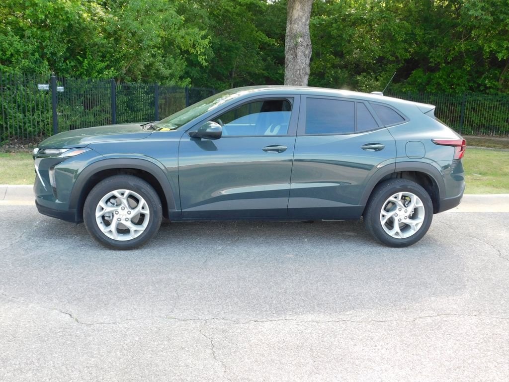 chevrolet trax 2025 KL77LFEPXSC320505 image chevrolet trax 2025 KL77LFEPXSC320505 image