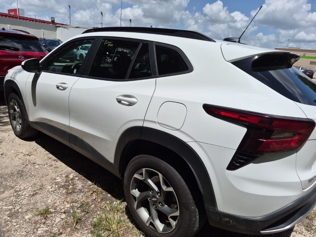chevrolet trax 2025 KL77LHEPXSC241928 image chevrolet trax 2025 KL77LHEPXSC241928 image