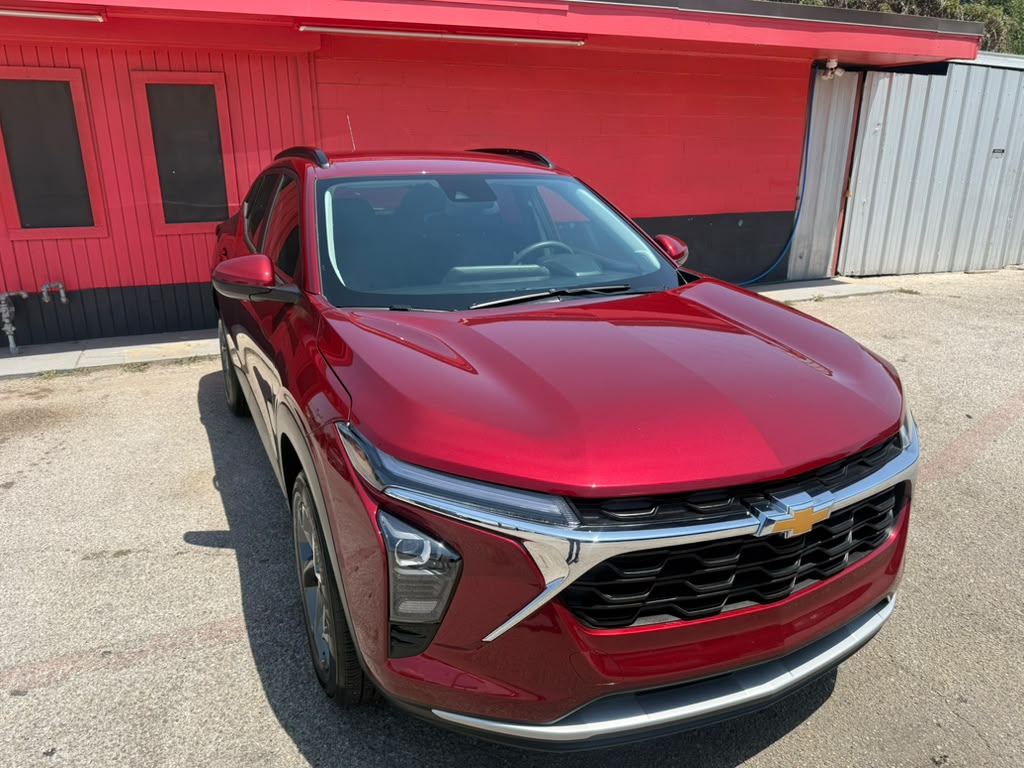 chevrolet trax 2025 KL77LHEP0SC195350 image chevrolet trax 2025 KL77LHEP0SC195350 image