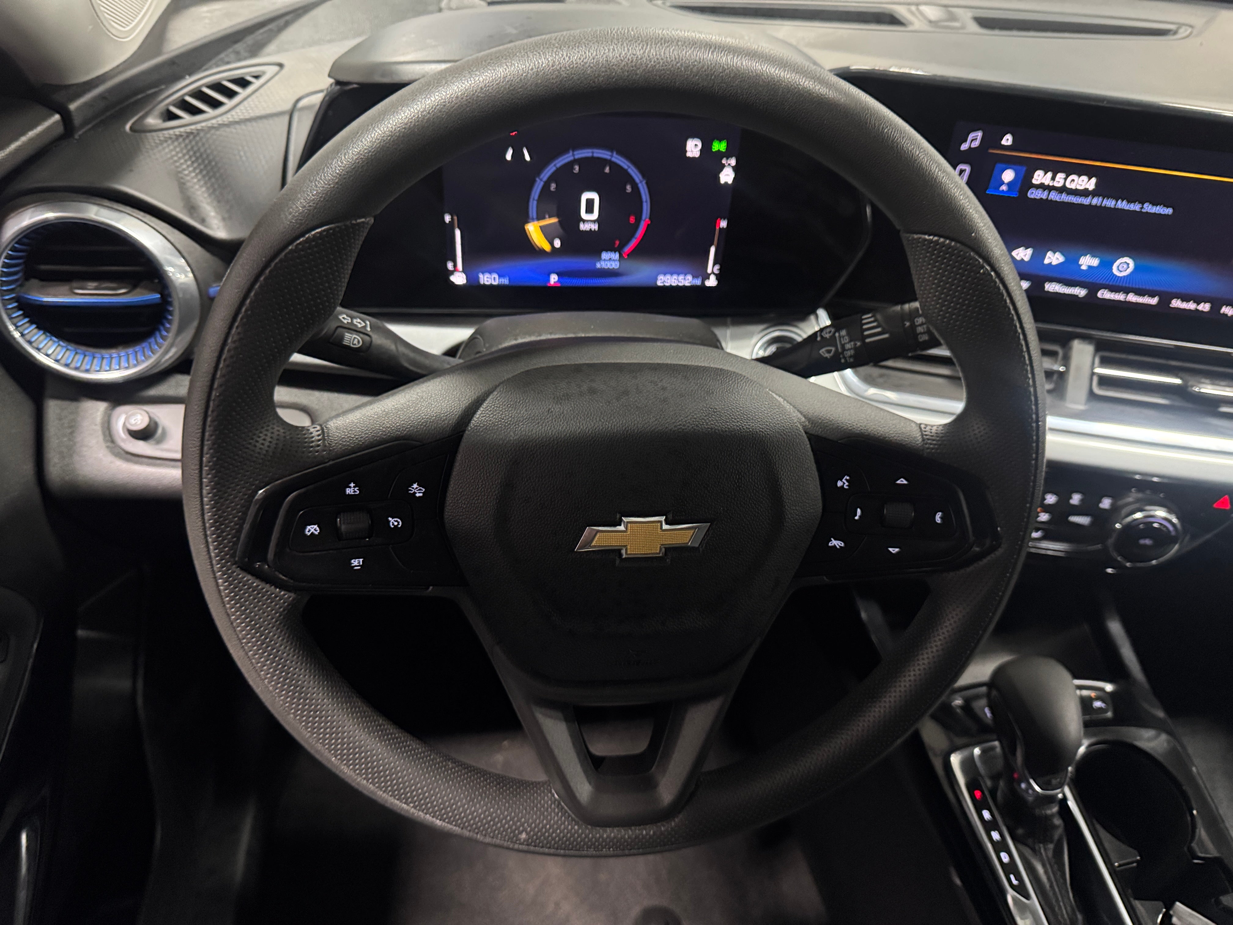 chevrolet trax 2025 KL77LHEP0SC263713 image chevrolet trax 2025 KL77LHEP0SC263713 image
