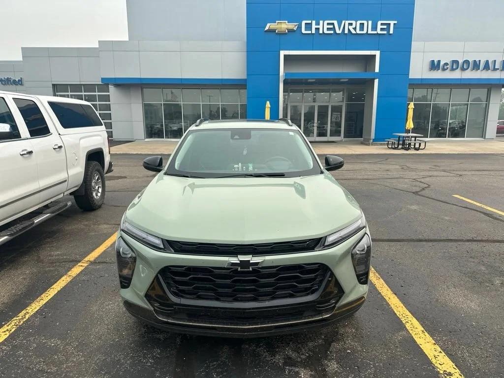 chevrolet trax 2025 KL77LKEP5SC238142 image chevrolet trax 2025 KL77LKEP5SC238142 image