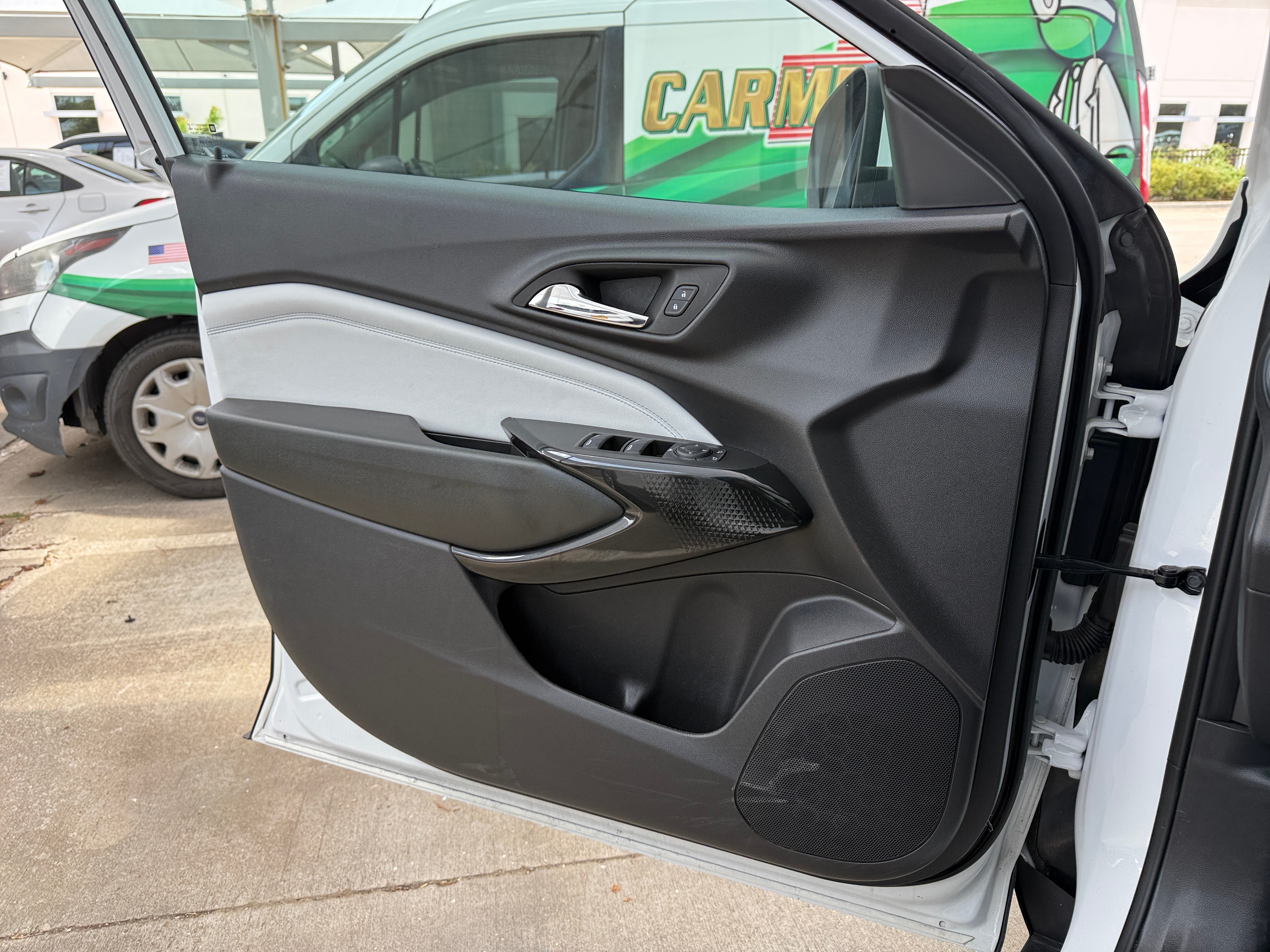 chevrolet trax 2025 KL77LHEP4SC273435 image chevrolet trax 2025 KL77LHEP4SC273435 image